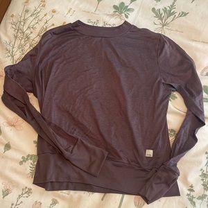 Vuori Women’s Long Sleeve Halo Crew in purple